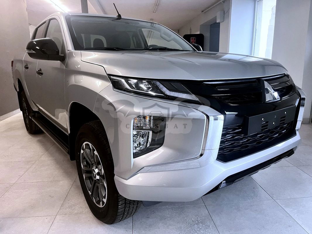 Mitsubishi L200 2023