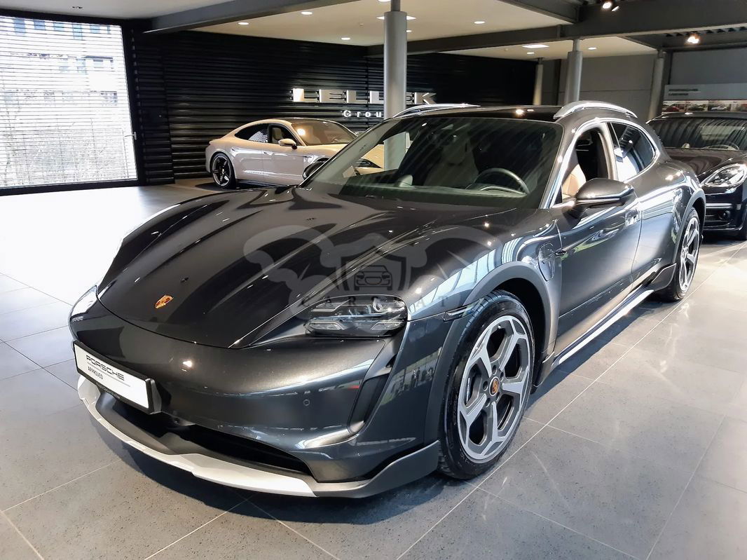 Porsche Taycan 4 Cross Turismo 2023