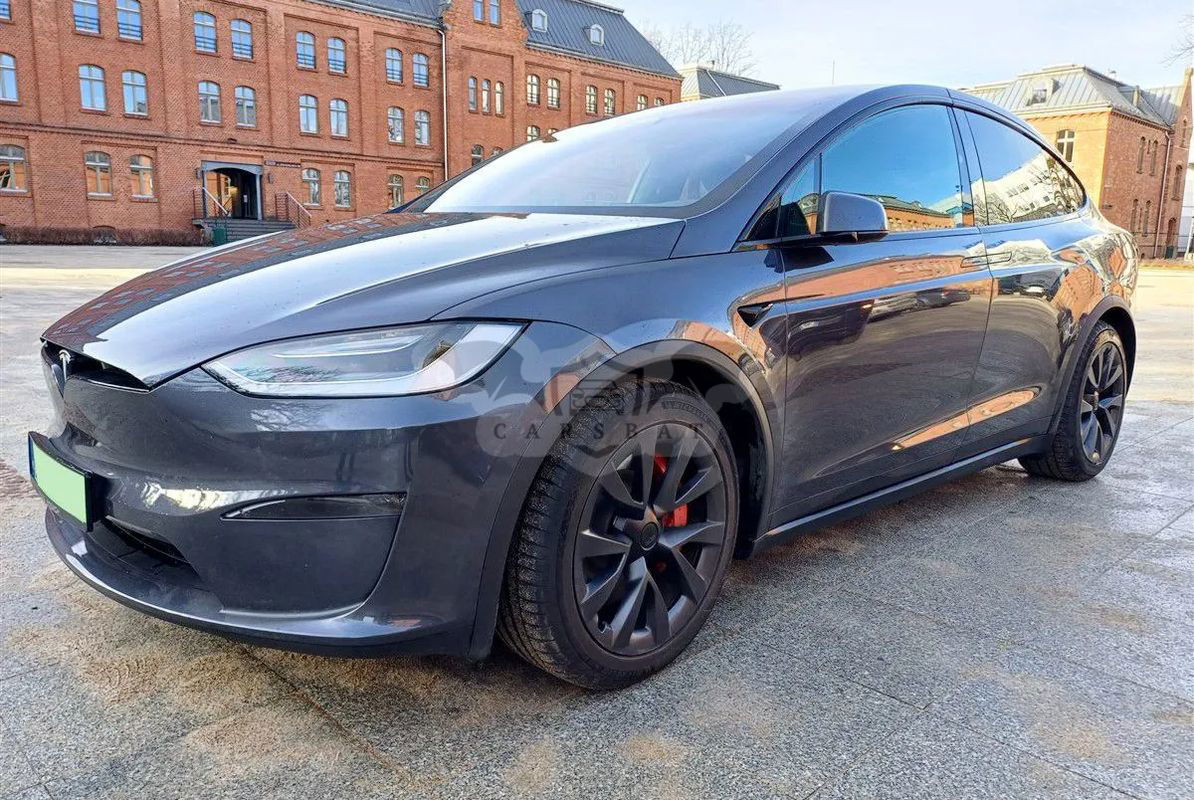 Tesla Model X Plaid 2023