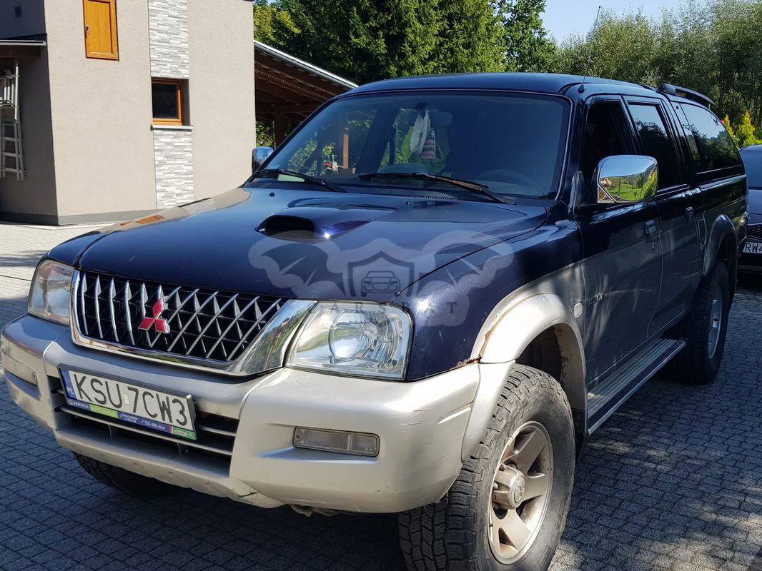 Mitsubishi L200 2003