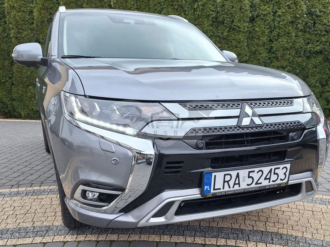 Mitsubishi Outlander III 2021