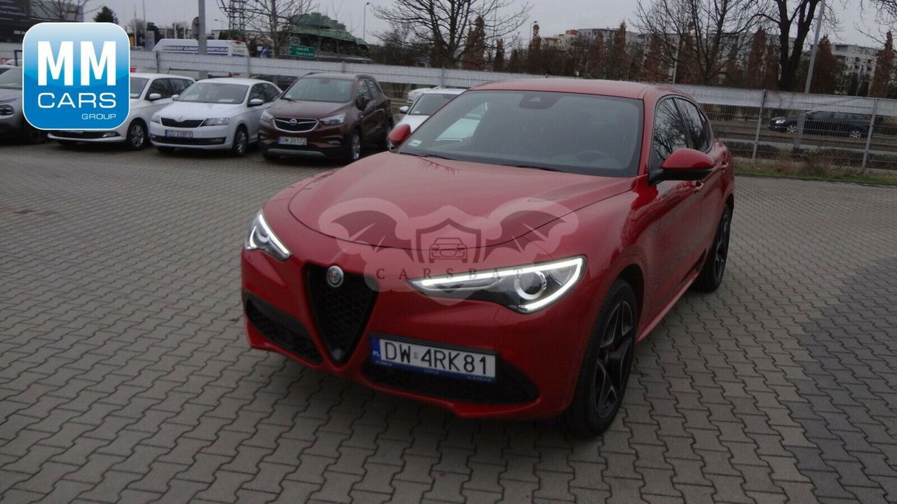 Alfa Romeo Stelvio 2021