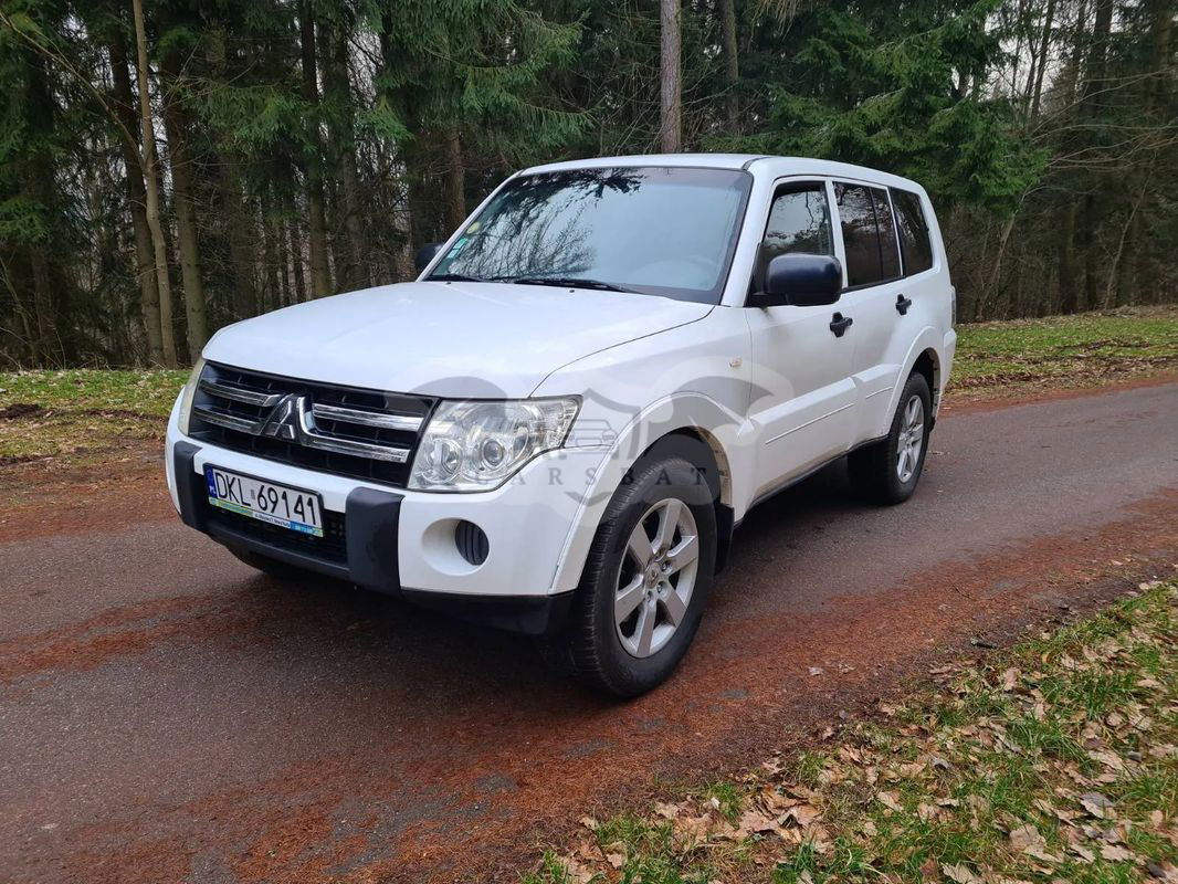 Mitsubishi Pajero IV 2010