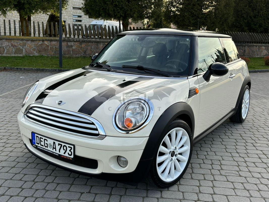 Mini Cooper 50 Camden 2009
