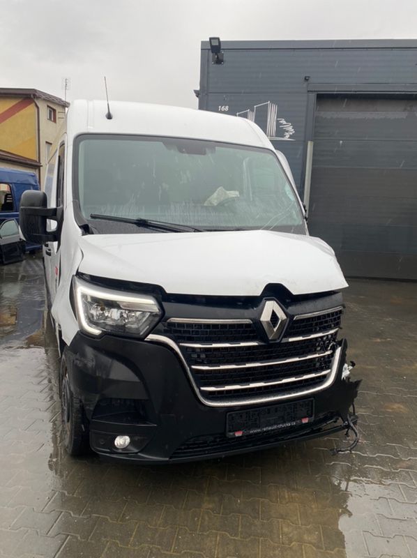 Renault Master 2021