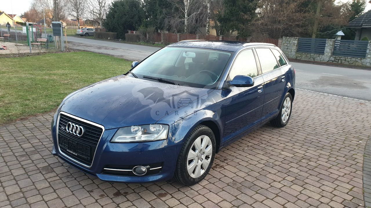 Audi A3 8P 2.0 TDI Sportback DPF quattro Attraction 2010