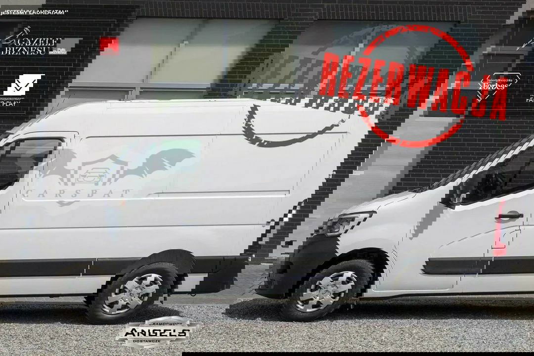 Renault Master 2023