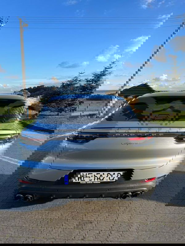 Porsche Cayenne III 2021
