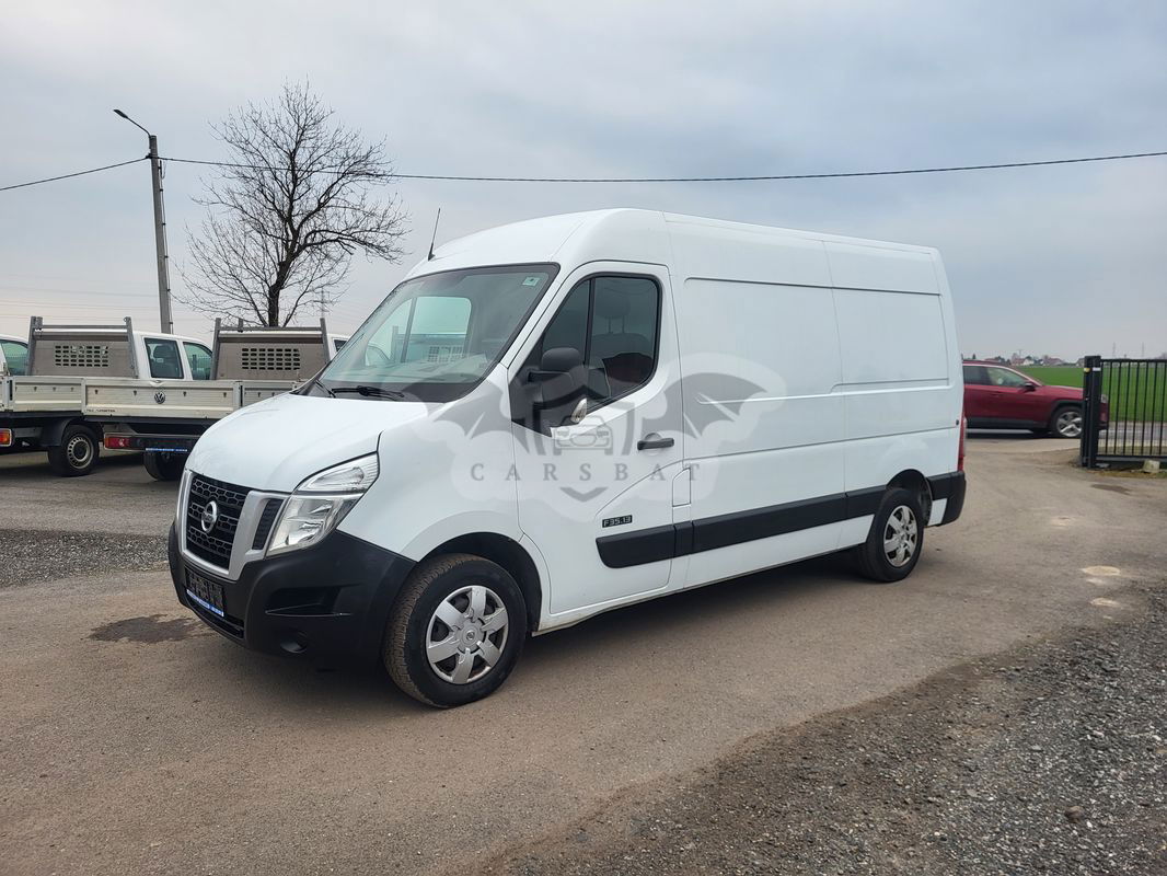 Nissan NV400 2012