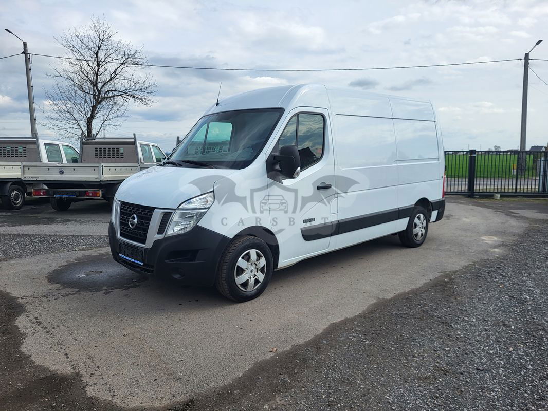 Nissan NV400 2012
