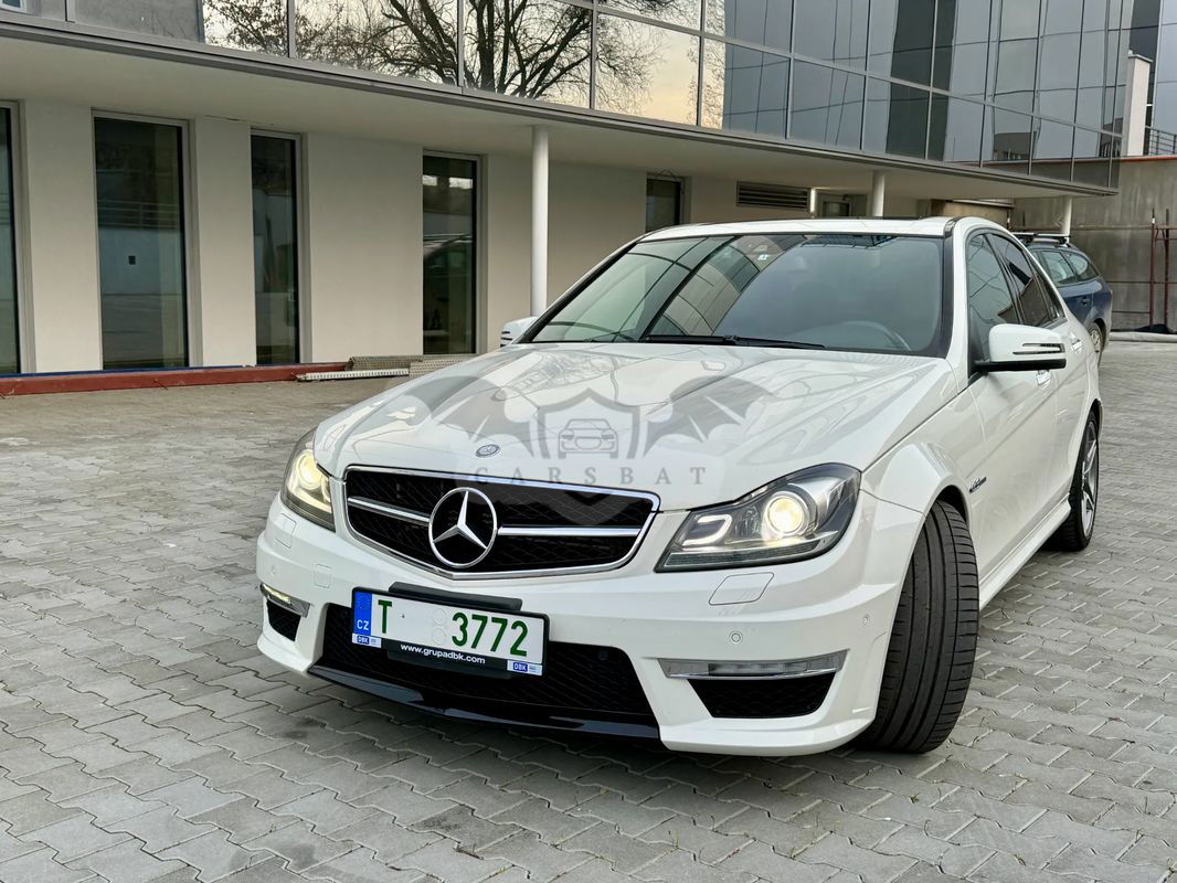 Mercedes-Benz C W204 63 AMG 2011
