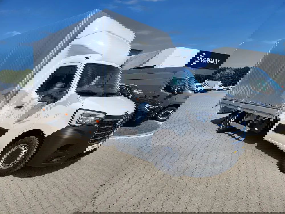 Renault Master 2024