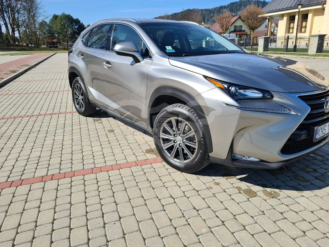 Lexus NX I 2015