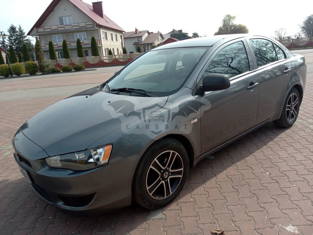 Mitsubishi Lancer IX 1.6 Inform 2010