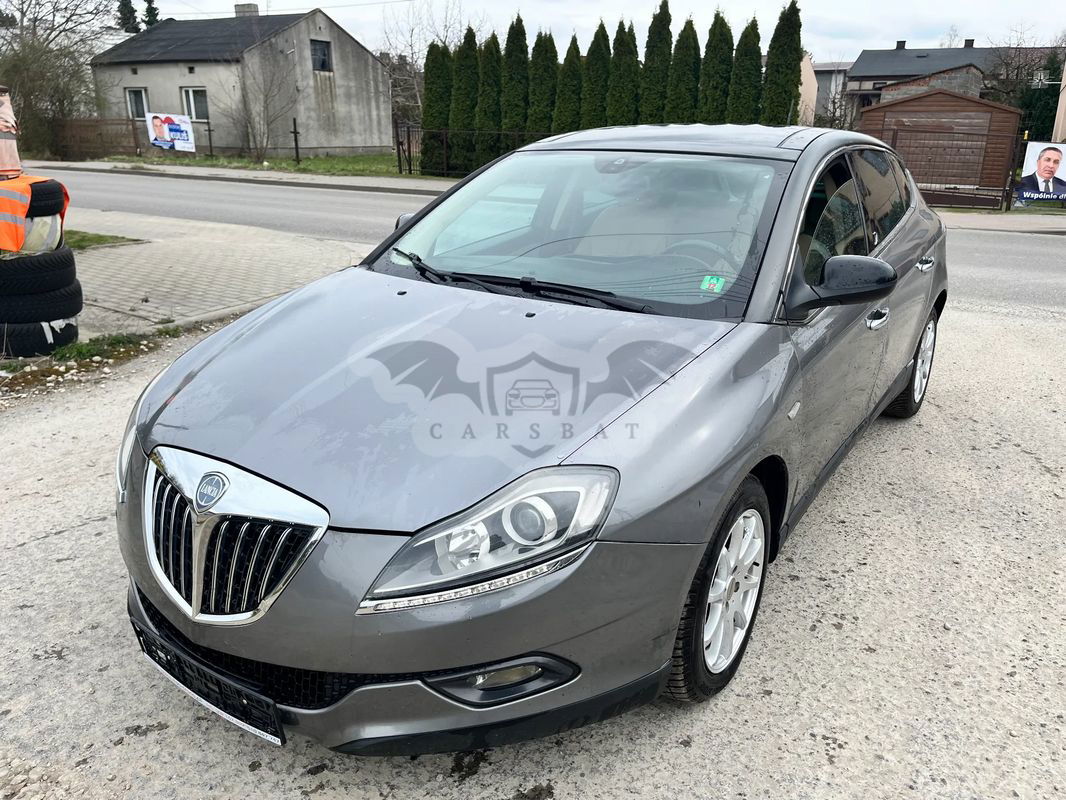 Lancia Delta 2011