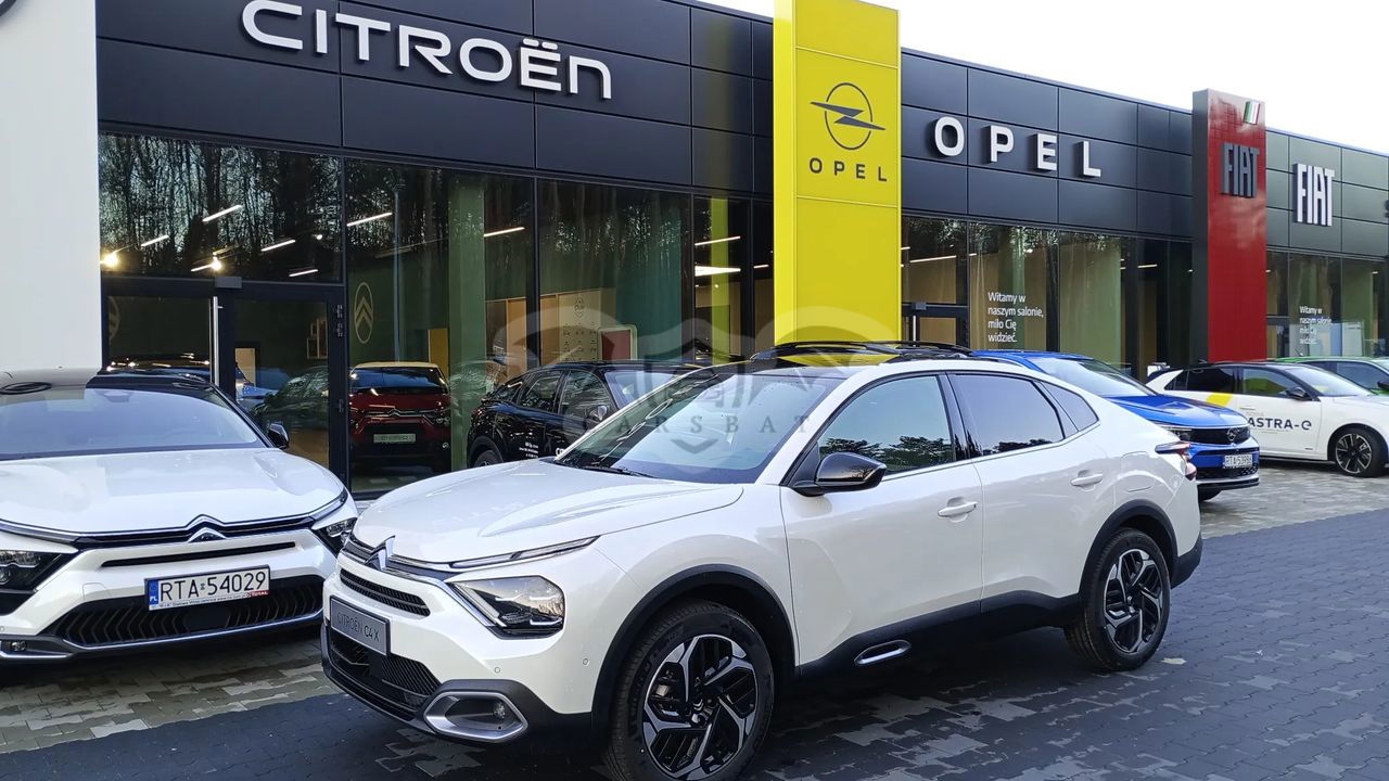 Citroën C4 X 2024