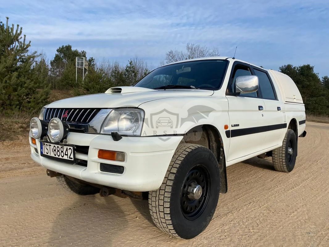 Mitsubishi L200 2.5 TDI GL 4WD DoubleCab 2000