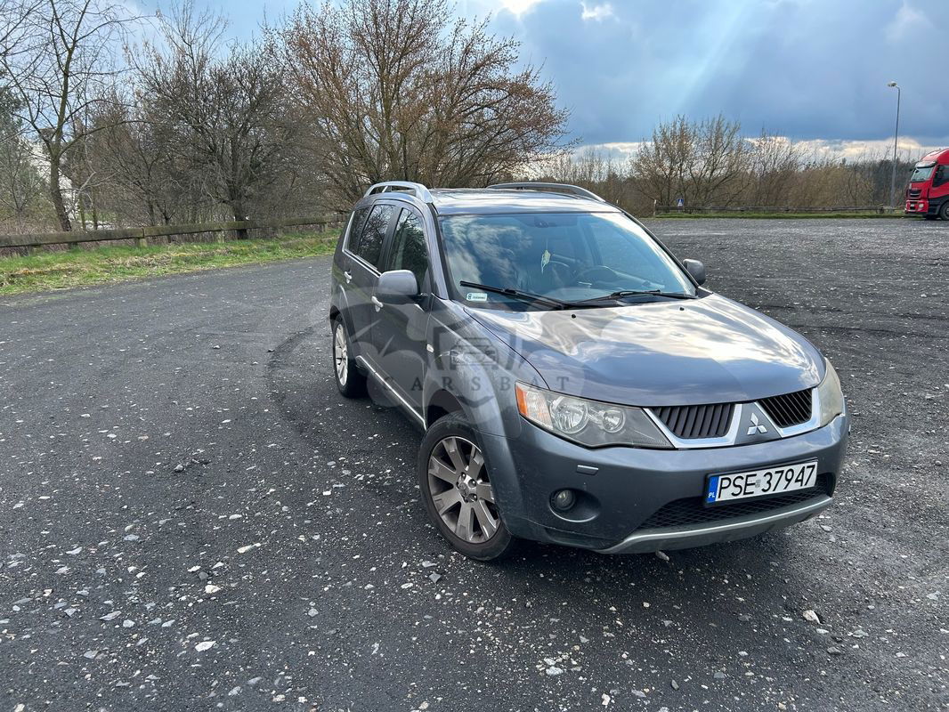 Mitsubishi Outlander II 2.2 DID Instyle 2007