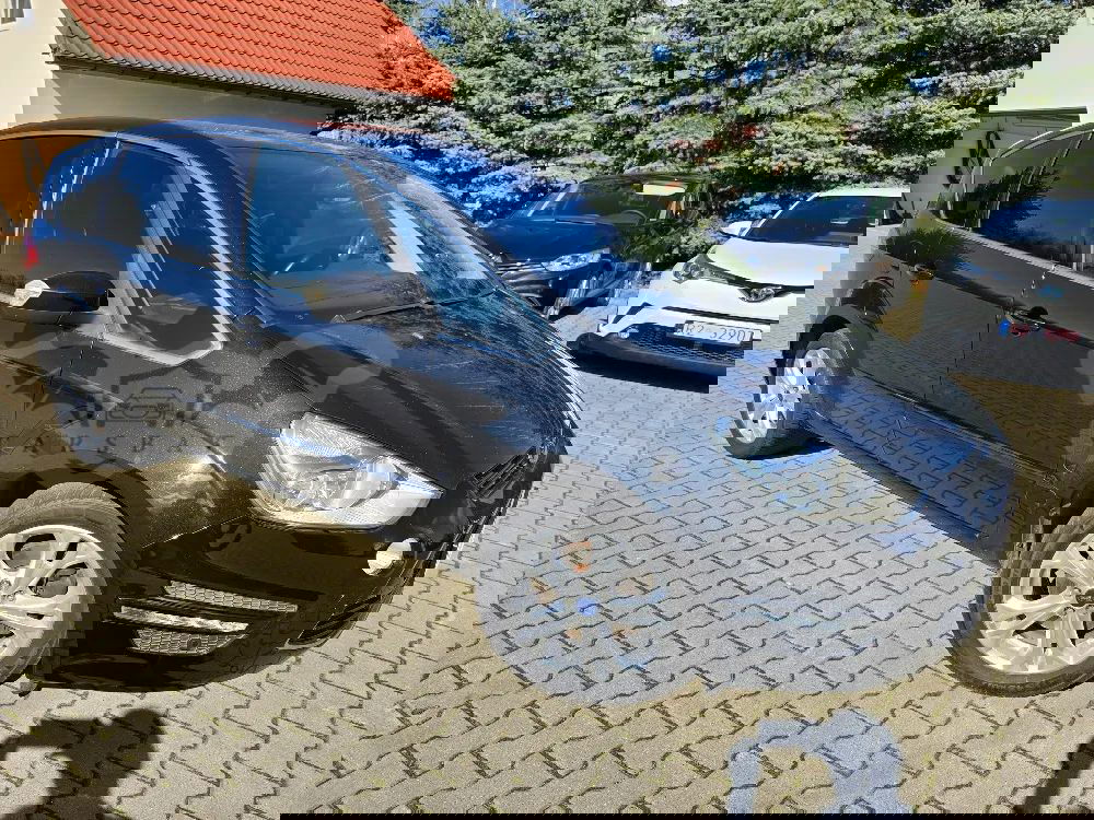 Ford S-Max I 2.0 TDCi DPF Champions Edition 2012