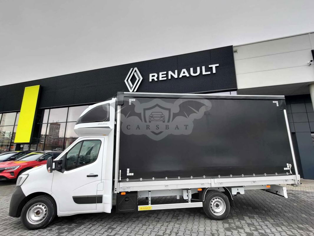 Renault Master 2023