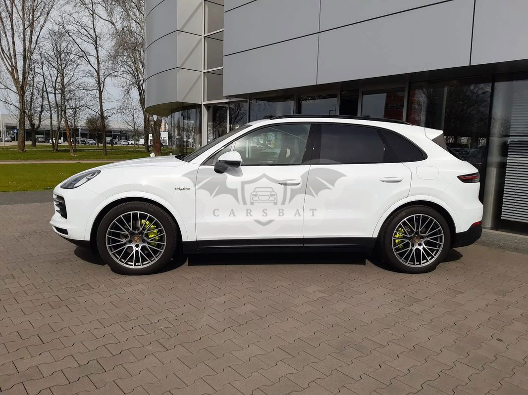 Porsche Cayenne III E-Hybrid Platinum Edition 2022