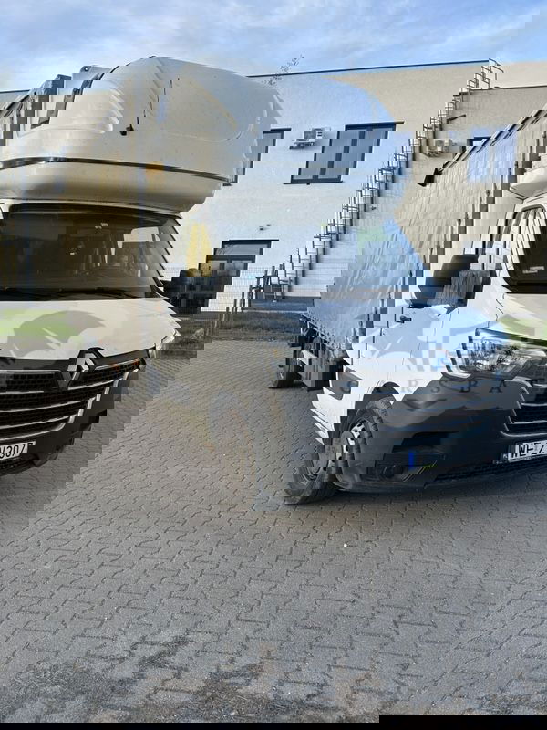 Renault Master 2021