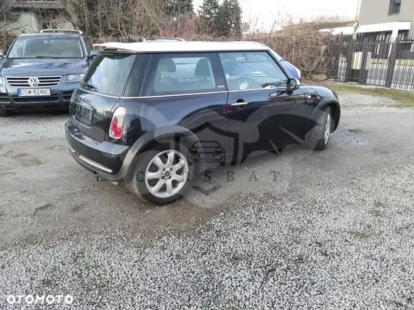 Mini Cooper Standard 2006