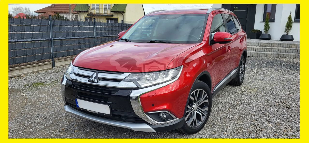 Mitsubishi Outlander III 2.0 Intense + 4WD CVT 2016