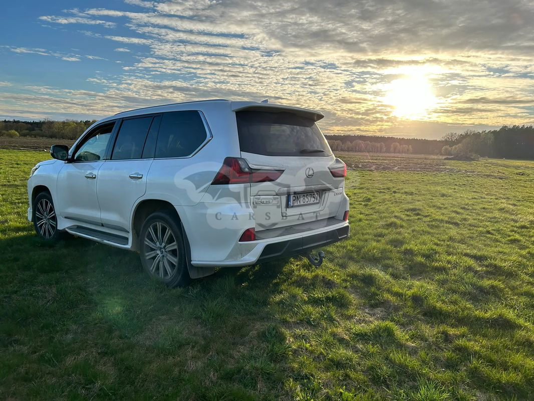 Lexus LX 570 Omotenashi 2018
