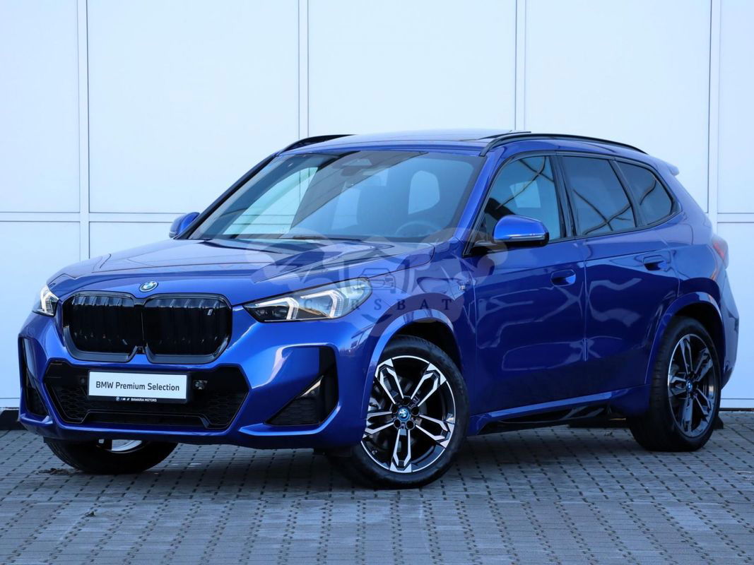 BMW iX1 2023