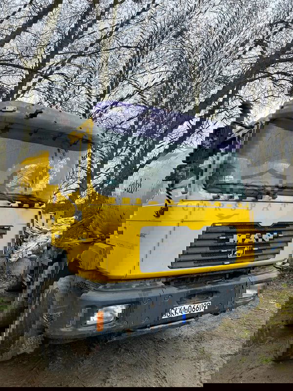 MAN F2000 2002
