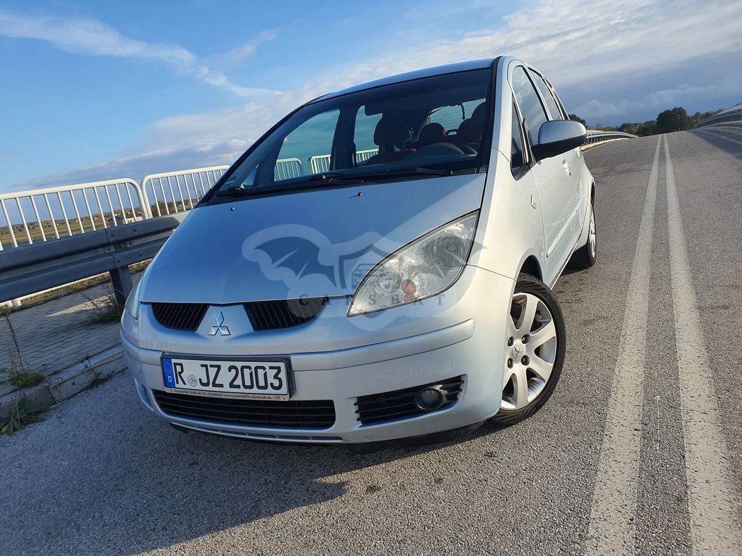 Mitsubishi Colt Z30 1.5 Invite Spring 2004