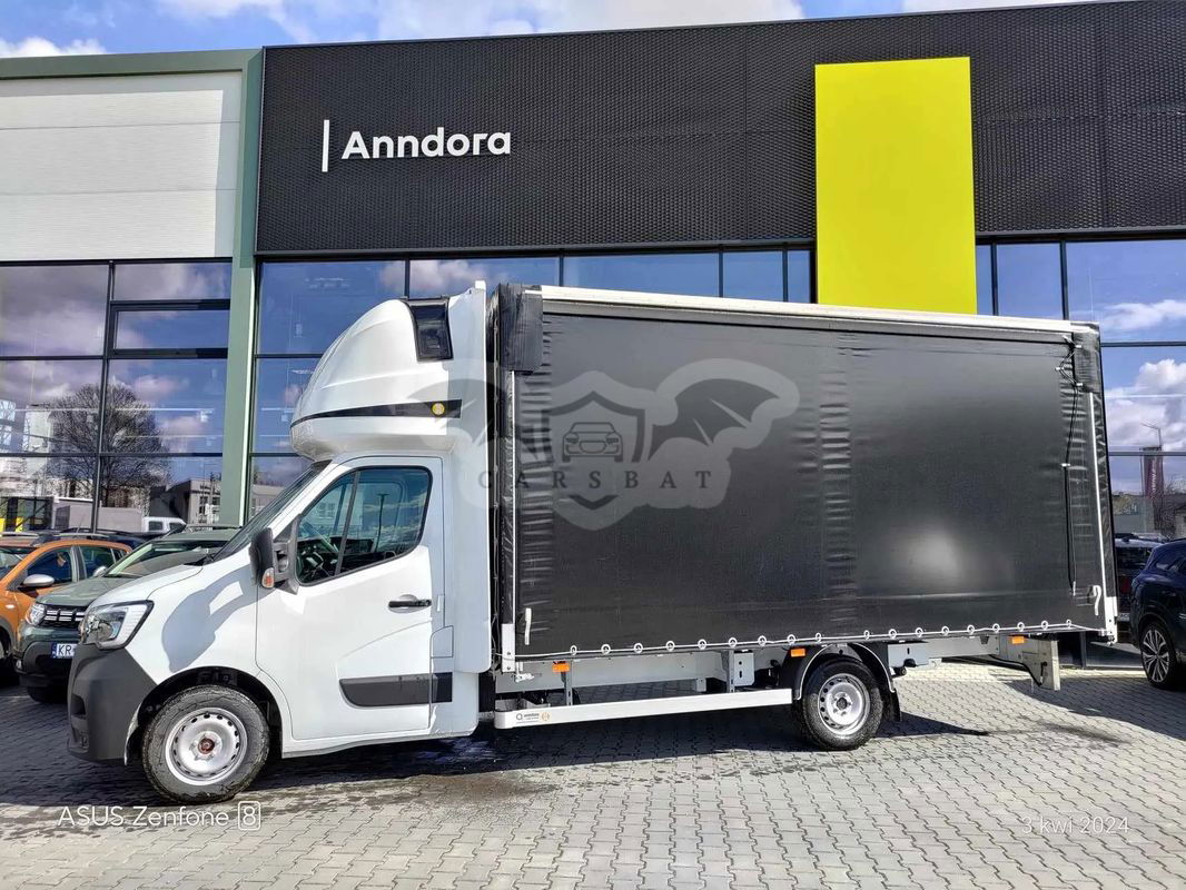 Renault Master 2023