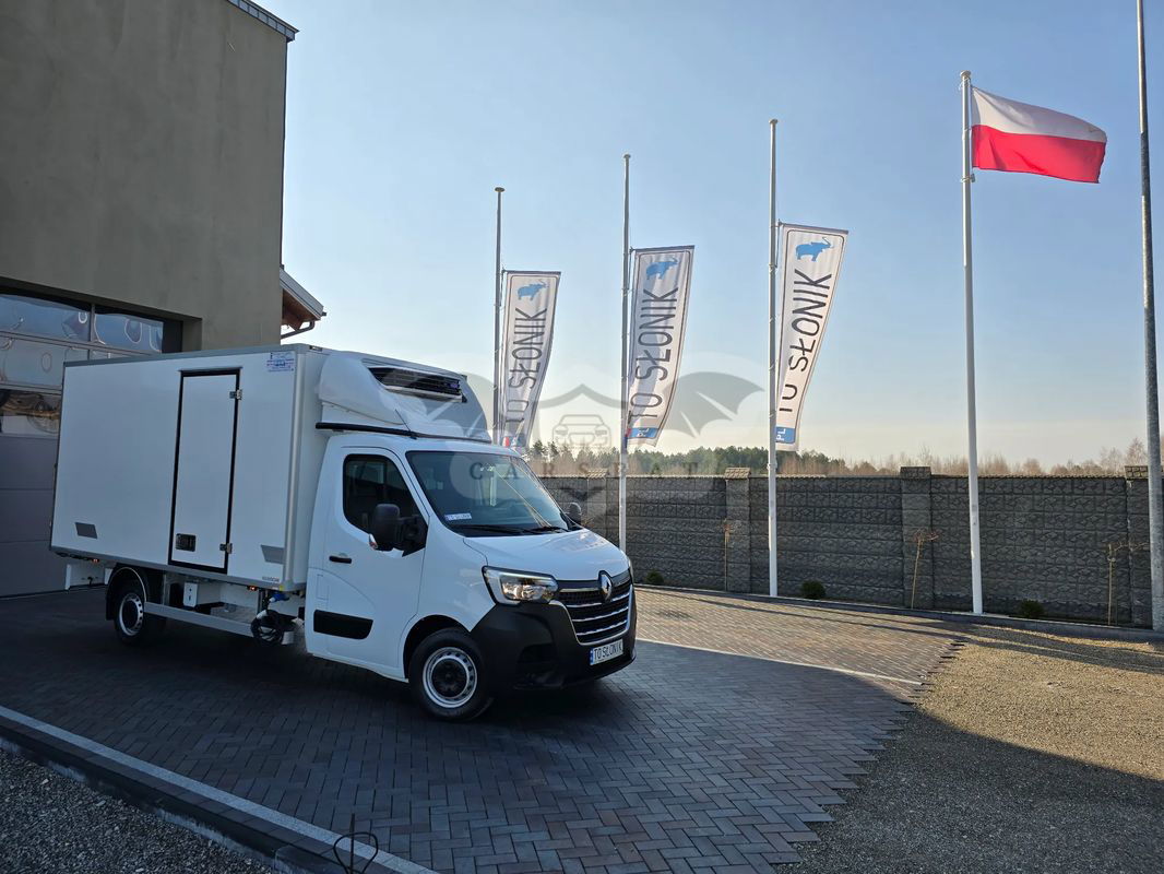 Renault Carrier 2022