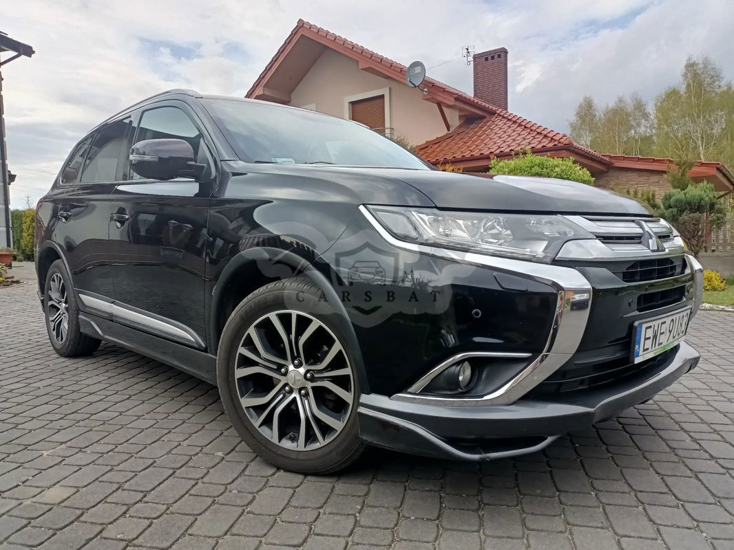 Mitsubishi Outlander III 2.0 Instyle Navi 4WD CVT 2016
