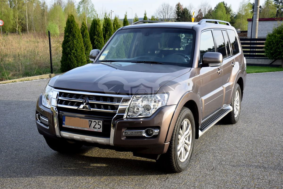 Mitsubishi Pajero IV 3.2 DID Instyle 2017