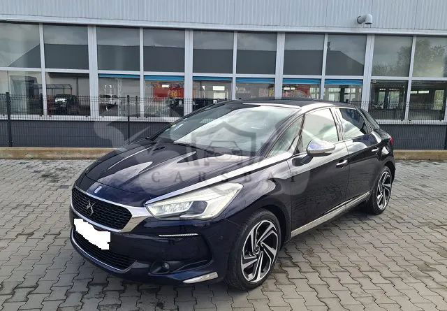 DS DS5 2015