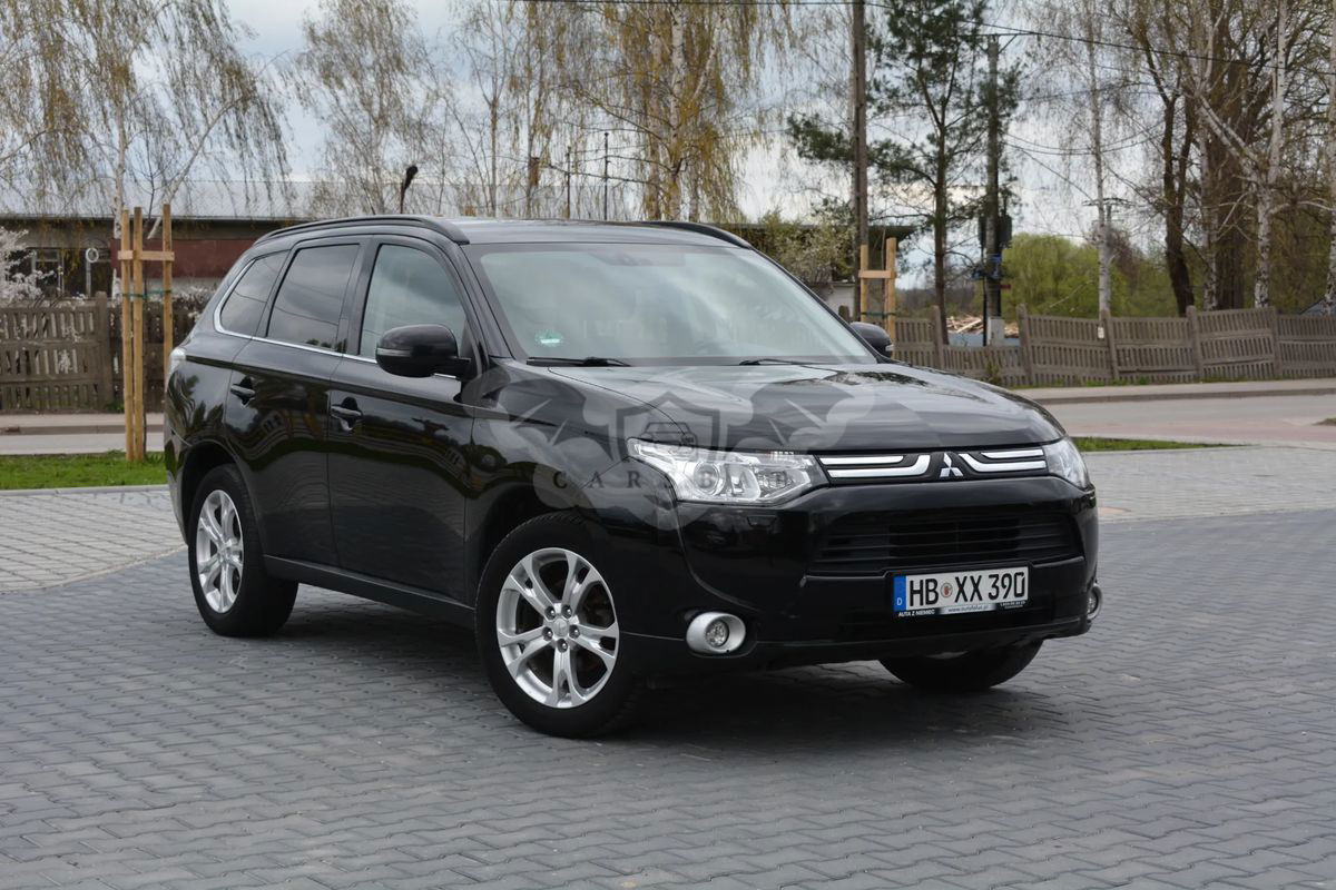 Mitsubishi Outlander III 2012