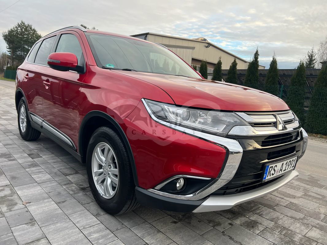 Mitsubishi Outlander III 2.0 2WD Diamant 2016