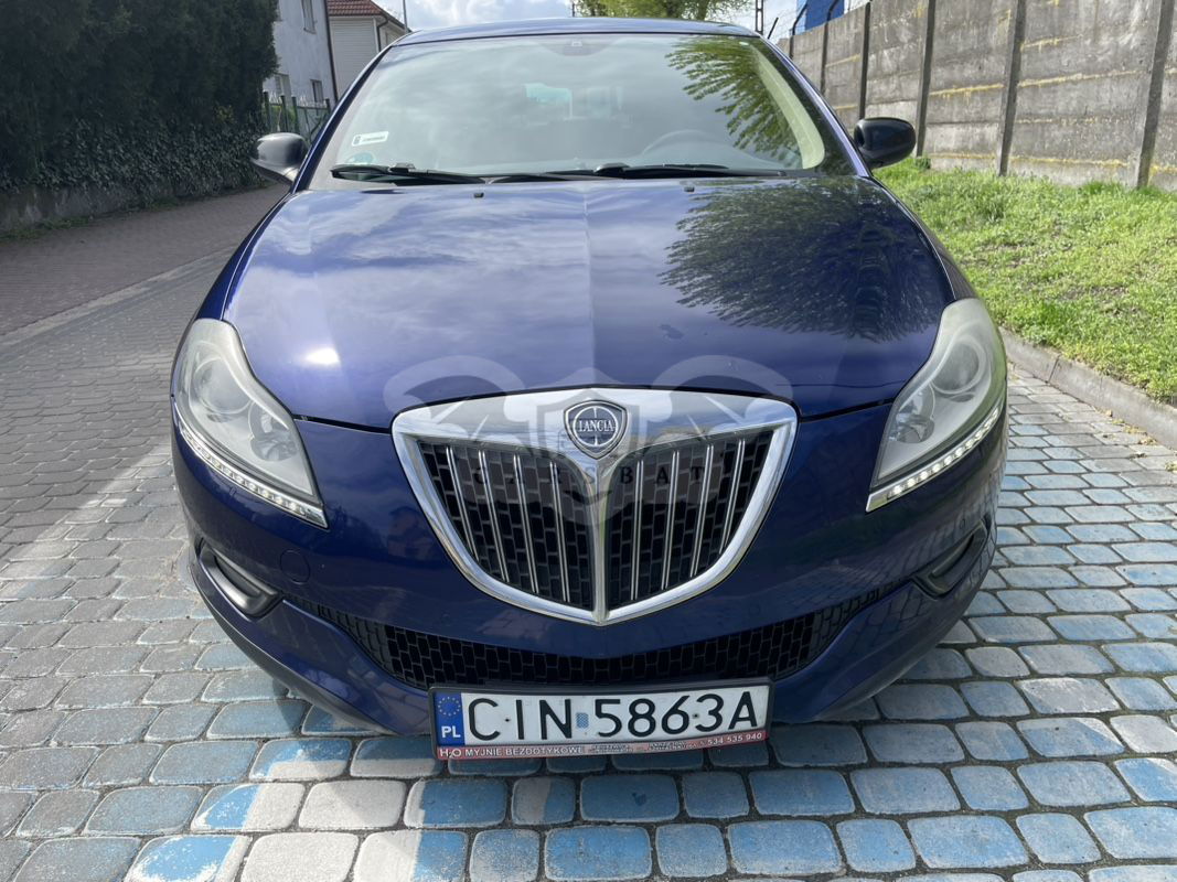 Lancia Delta 2011
