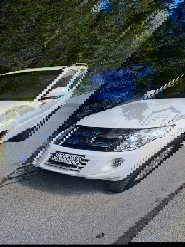 Mitsubishi Pajero IV 2013