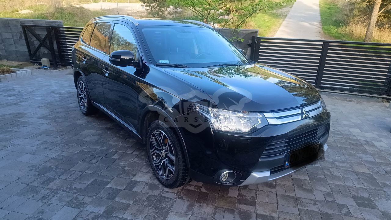 Mitsubishi Outlander III 2014