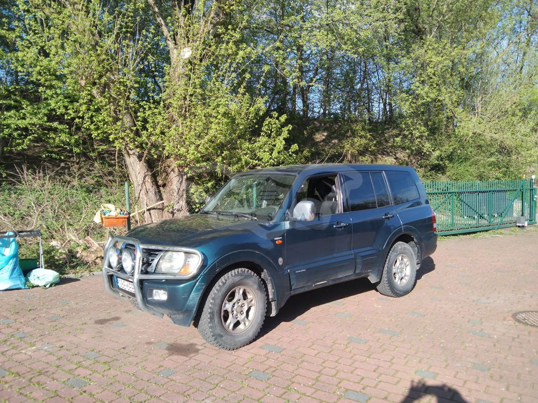 Mitsubishi Pajero II 3.2 DID 7os 2000