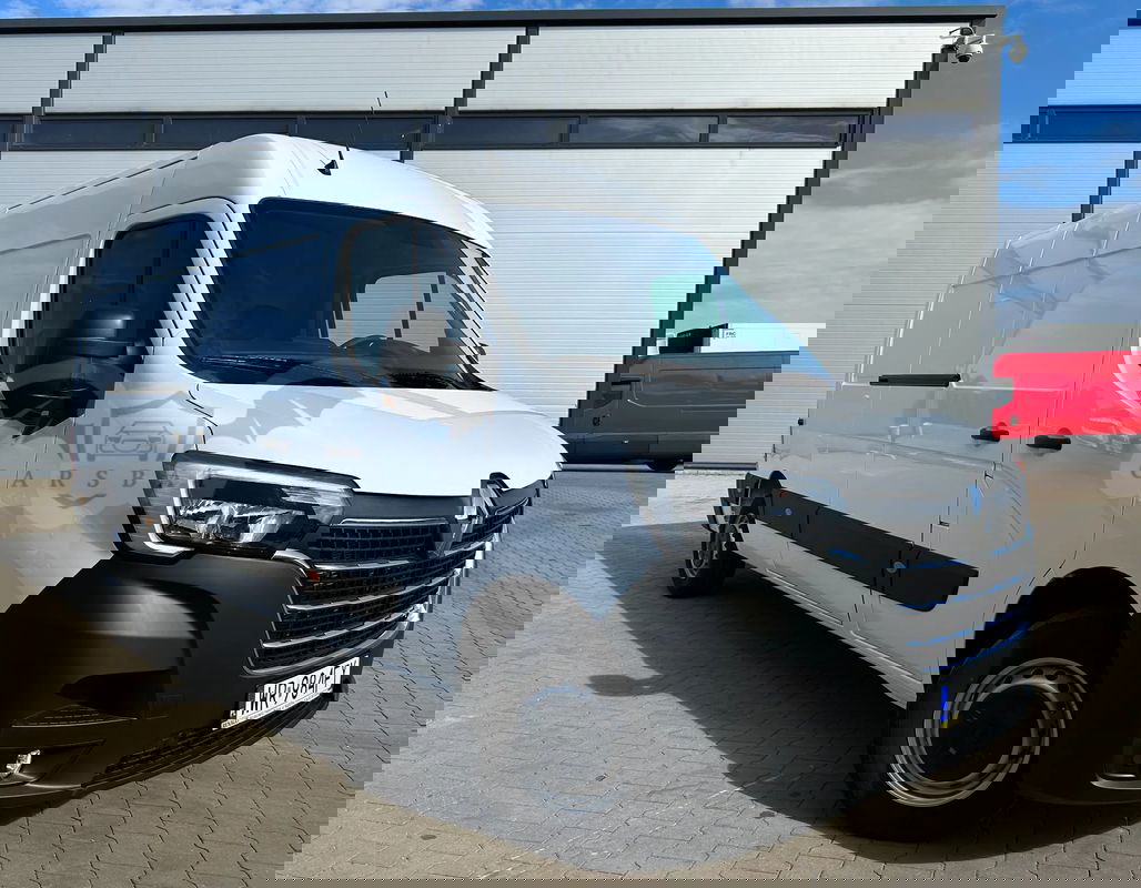 Renault Master 2023