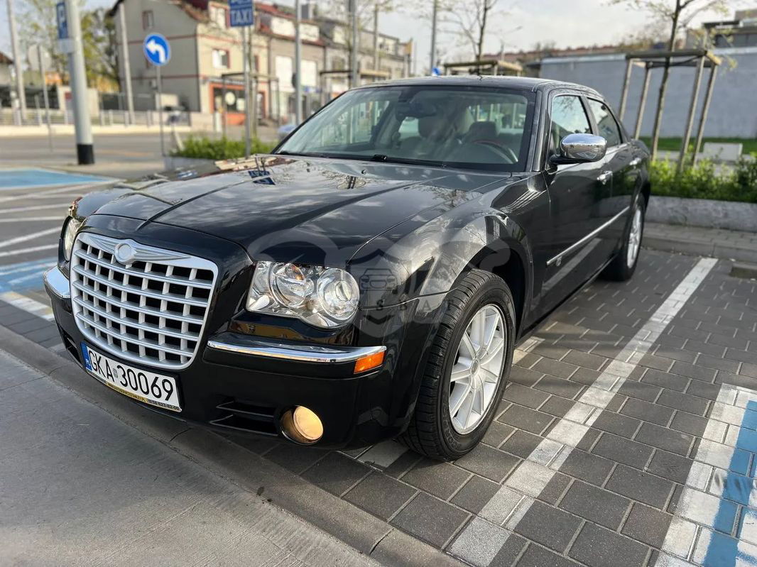 Chrysler 300C 5.7 Automatik 2010