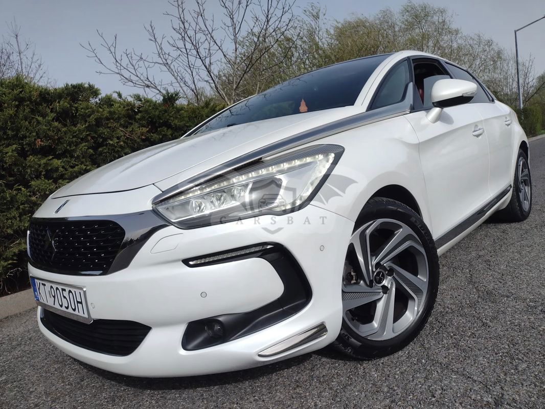 DS DS5 2015