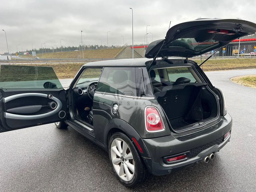 Mini Cooper 50 Camden 2012