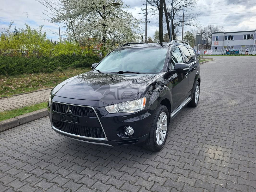 Mitsubishi Outlander II 2.4 Instyle NAVI EU5 CVT 2013