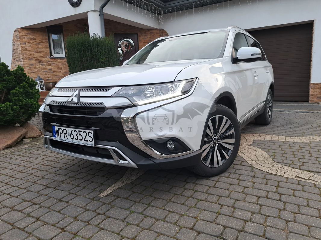 Mitsubishi Outlander III 2020