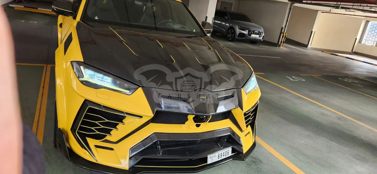 Lamborghini Urus Standard 2019